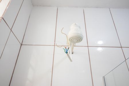 Casa à venda com 200m², 2 quartos e 2 vagas Casa à venda com 200m², 2 quartos e 2 vagasBanheiro Social