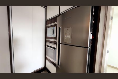 Apartamento à venda com 128m², 3 quartos e 2 vagas Apartamento à venda com 128m², 3 quartos e 2 vagasCozinha