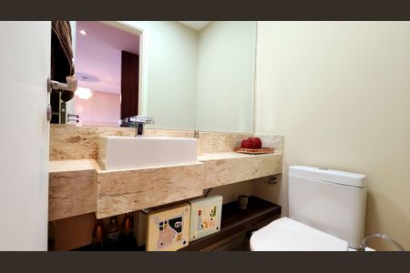 Apartamento à venda com 128m², 3 quartos e 2 vagas Apartamento à venda com 128m², 3 quartos e 2 vagasLavabo