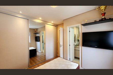 Apartamento à venda com 128m², 3 quartos e 2 vagas Apartamento à venda com 128m², 3 quartos e 2 vagasQuarto 3 - Suíte