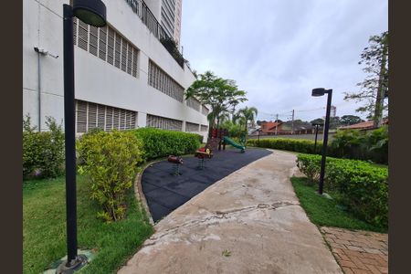 Apartamento à venda com 128m², 3 quartos e 2 vagas Apartamento à venda com 128m², 3 quartos e 2 vagasÁrea comum - Playground