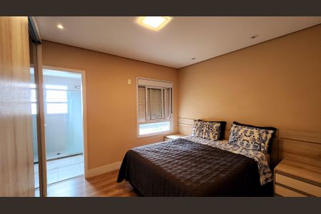 Apartamento à venda com 128m², 3 quartos e 2 vagas Apartamento à venda com 128m², 3 quartos e 2 vagasQuarto 2 - Suíte