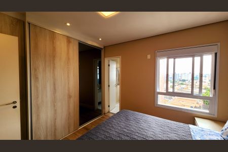 Apartamento à venda com 128m², 3 quartos e 2 vagas Apartamento à venda com 128m², 3 quartos e 2 vagasQuarto 2 - Suíte