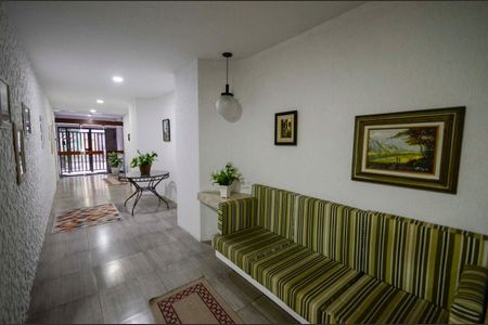 Apartamento à venda com 58m², 2 quartos e 1 vagaHall