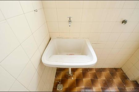 Apartamento à venda com 58m², 2 quartos e 1 vagaÁrea de Serviço