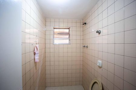 Casa para alugar com 150m², 3 quartos e 1 vagaBanheiro 1