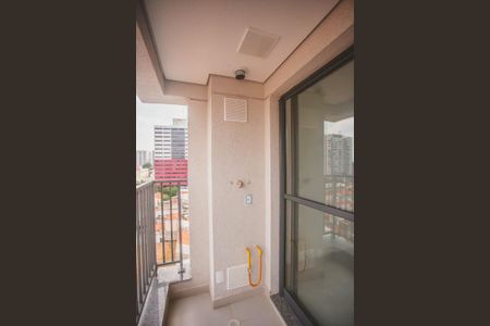 Apartamento para alugar com 29m², 1 quarto e sem vaga Apartamento para alugar com 29m², 1 quarto e sem vagaVaranda