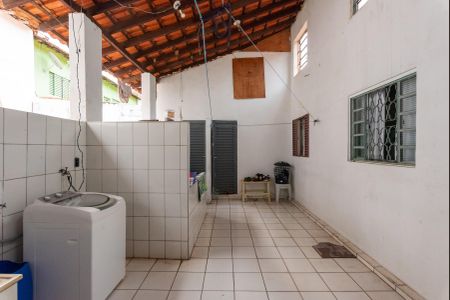 Casa à venda com 228m², 3 quartos e 3 vagasCasa 1 - Área de Serviço