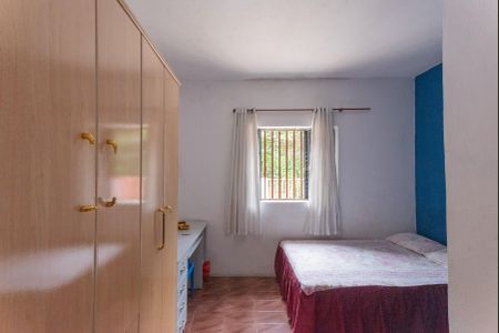 Casa à venda com 228m², 3 quartos e 3 vagasCasa 1 - Quarto 2