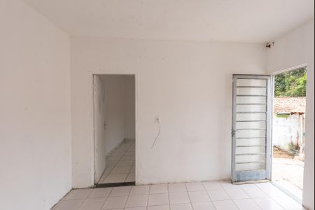 Casa à venda com 228m², 3 quartos e 3 vagasCasa 2- Sala