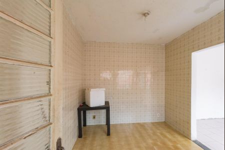 Casa à venda com 228m², 3 quartos e 3 vagasCasa 2- Cozinha