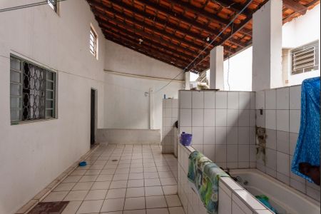 Casa à venda com 228m², 3 quartos e 3 vagasCasa 1 - Área de Serviço