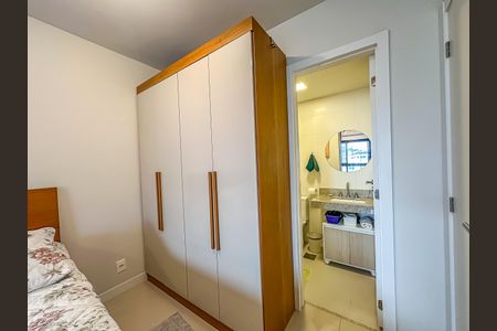Apartamento à venda com 74m², 2 quartos e 1 vagaSuíte