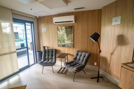Apartamento à venda com 74m², 2 quartos e 1 vagaÁrea comum