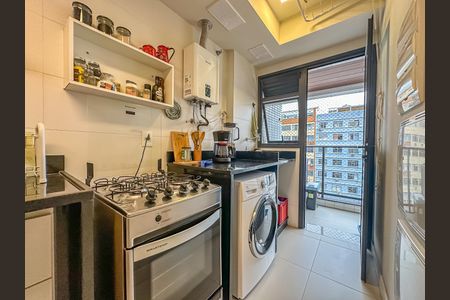 Apartamento à venda com 74m², 2 quartos e 1 vagaCozinha e Área de Serviço
