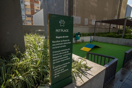 Apartamento à venda com 74m², 2 quartos e 1 vagaÁrea comum
