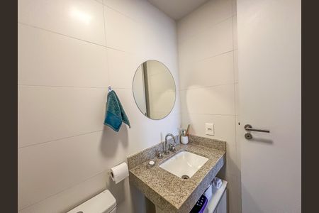 Apartamento à venda com 74m², 2 quartos e 1 vagaBanheiro da Suíte