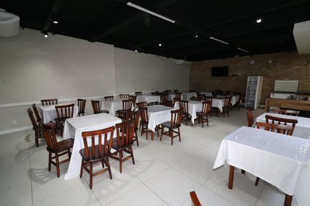 Apartamento à venda com 75m², 2 quartos e sem vagaÁrea comum - Salão de festas