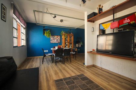 Apartamento à venda com 75m², 2 quartos e sem vagaSala