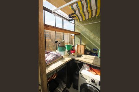 Apartamento à venda com 75m², 2 quartos e sem vagaÁrea de Serviço