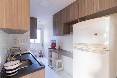 Apartamento para alugar com 48m², 2 quartos e 1 vaga Apartamento para alugar com 48m², 2 quartos e 1 vagaCozinha e Área de Serviço
