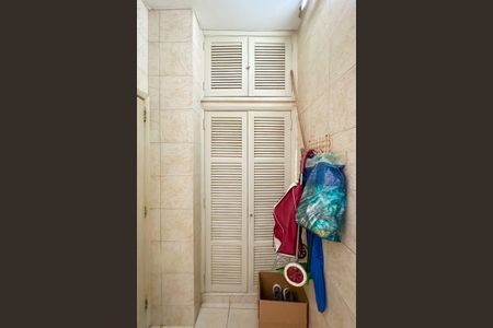 Apartamento à venda com 135m², 3 quartos e 1 vagaBanheiro de serviço