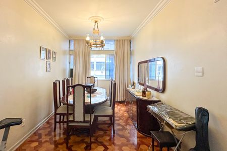 Apartamento à venda com 135m², 3 quartos e 1 vagaSala