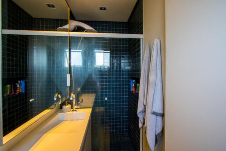 Apartamento à venda com 106m², 2 quartos e 1 vaga Apartamento à venda com 106m², 2 quartos e 1 vagaBanheiro Suíte