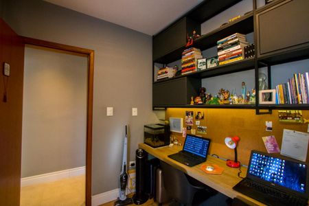 Apartamento à venda com 106m², 2 quartos e 1 vaga Apartamento à venda com 106m², 2 quartos e 1 vagaQuarto 1