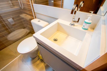 Apartamento à venda com 106m², 2 quartos e 1 vaga Apartamento à venda com 106m², 2 quartos e 1 vagaBanheiro Social