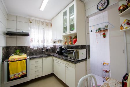 Apartamento à venda com 56m², 2 quartos e 2 vagas Apartamento à venda com 56m², 2 quartos e 2 vagasCozinha