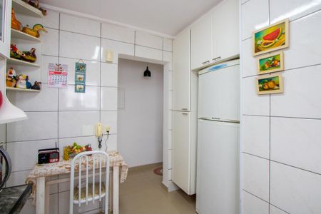 Apartamento à venda com 56m², 2 quartos e 2 vagas Apartamento à venda com 56m², 2 quartos e 2 vagasCozinha