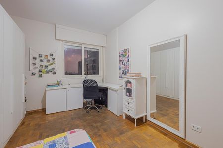 Apartamento à venda com 101m², 2 quartos e 1 vagaQuarto 2