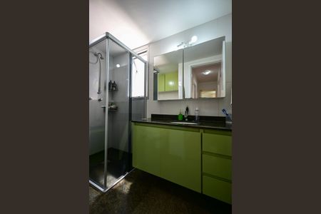 Apartamento para alugar com 140m², 4 quartos e 2 vagasBanheiro