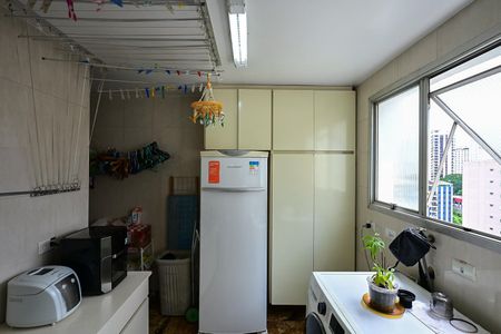 Apartamento para alugar com 140m², 4 quartos e 2 vagasÁrea de Serviço 