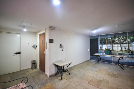 Apartamento para alugar com 140m², 4 quartos e 2 vagasHall Social