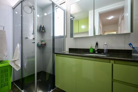 Apartamento para alugar com 140m², 4 quartos e 2 vagasBanheiro