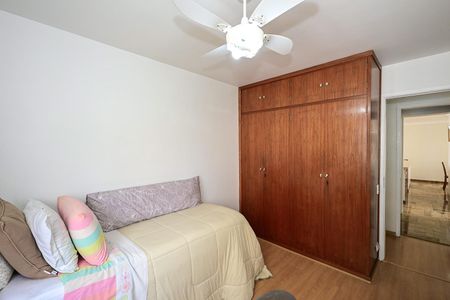 Apartamento para alugar com 140m², 4 quartos e 2 vagasQuarto 2