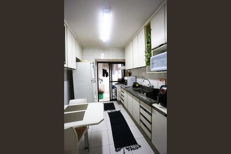 Apartamento à venda com 160m², 3 quartos e 2 vagasCozinha