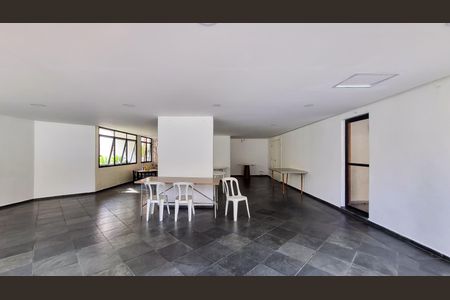 Apartamento à venda com 160m², 3 quartos e 2 vagasÁrea comum - Salão de festas