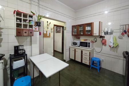 Casa à venda com 209m², 4 quartos e 4 vagasCozinha