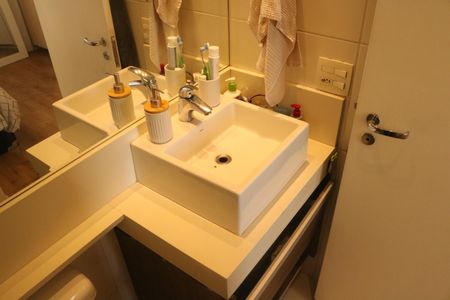 Apartamento à venda com 70m², 2 quartos e 1 vagaBanheiro da Suíte