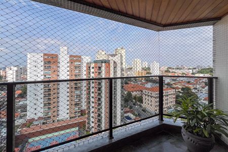 Apartamento à venda com 125m², 3 quartos e 2 vagas Apartamento à venda com 125m², 3 quartos e 2 vagasVaranda da Suíte