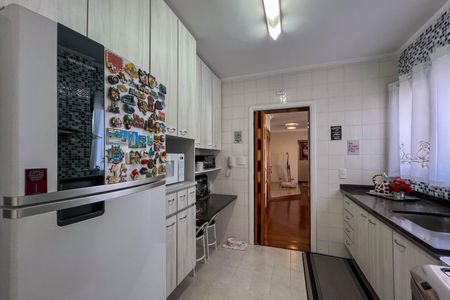 Apartamento à venda com 125m², 3 quartos e 2 vagas Apartamento à venda com 125m², 3 quartos e 2 vagasCozinha