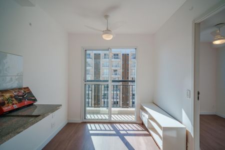Sala de kitnet/studio para alugar com 1 quarto, 24m² em Vila Butantã, São Paulo