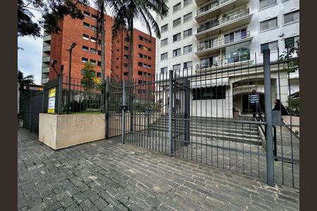 Apartamento à venda com 105m², 3 quartos e 1 vagaFachada 