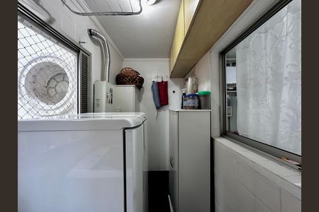 Apartamento à venda com 105m², 3 quartos e 1 vagaÁrea de Serviço