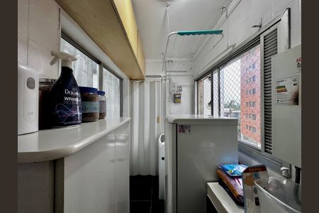 Apartamento à venda com 105m², 3 quartos e 1 vagaÁrea de Serviço