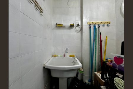 Apartamento à venda com 105m², 3 quartos e 1 vagaÁrea de Serviço