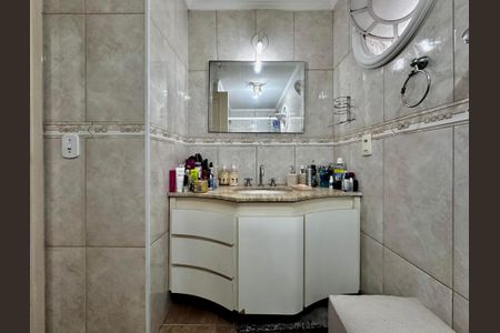 Apartamento à venda com 105m², 3 quartos e 1 vagaBanheiro Suíte 